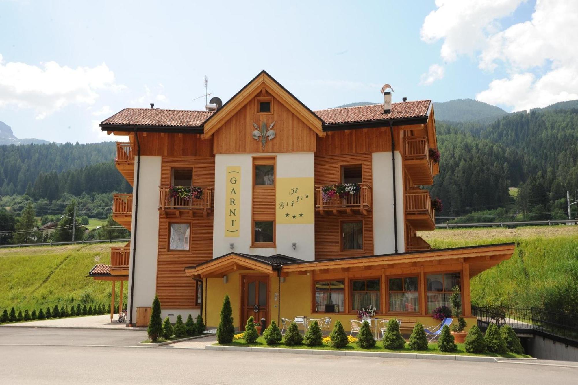 Residence Garni Il Giglio Commezzadura Exterior photo